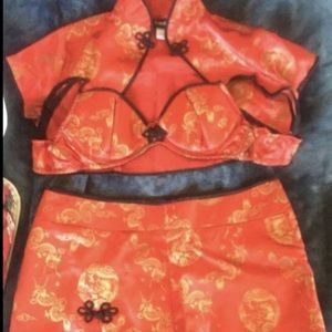 Halloween Costume: Sexy Geisha Girl